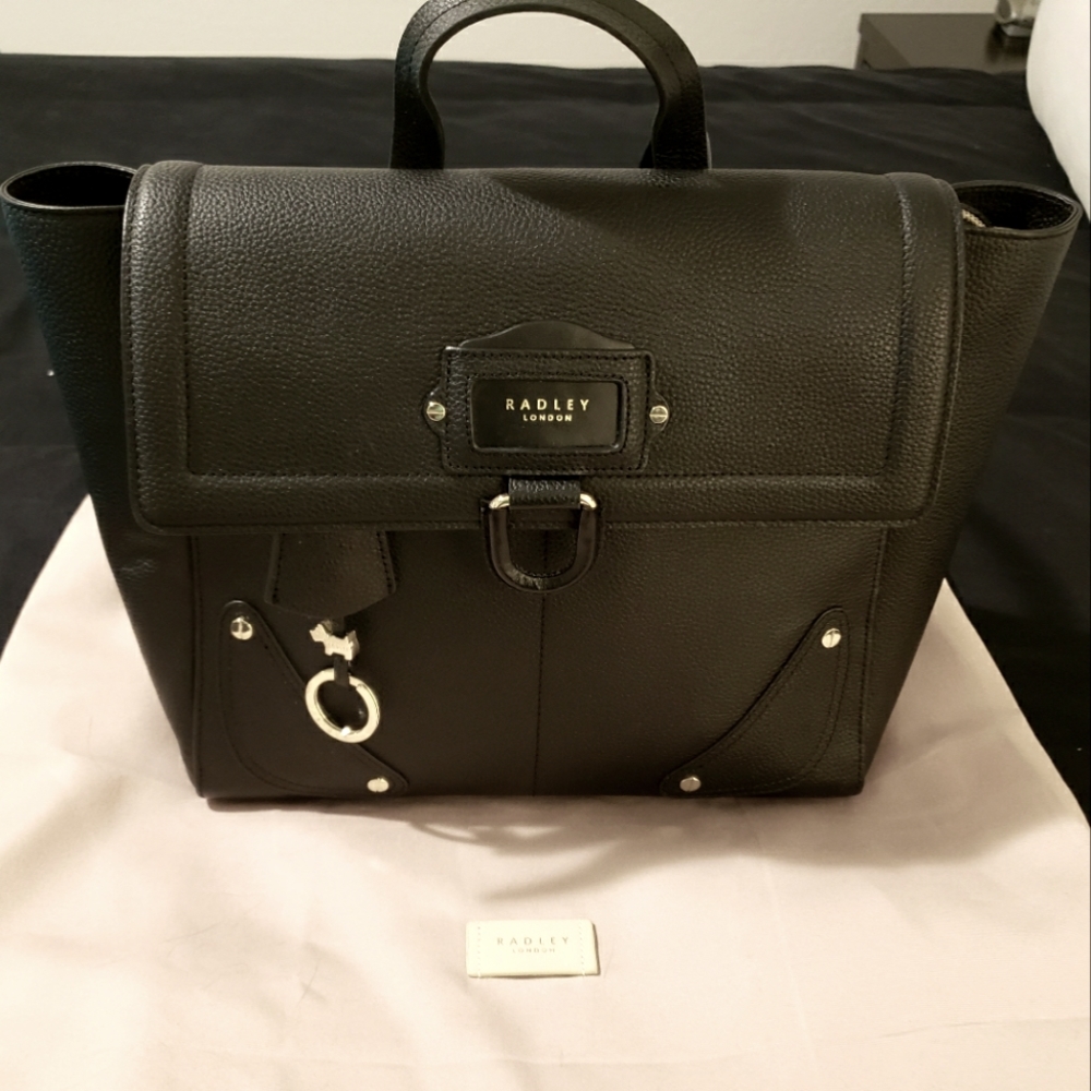 Radley London Austin Remastered  Black Large convertable backpack handbag
